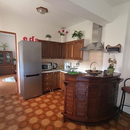 Apartment Eda Labin  Eksteriør bilde